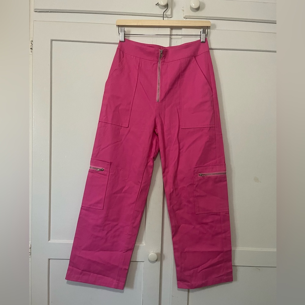 Bright Pink Zippered Cargo-Style Pants Size Small New